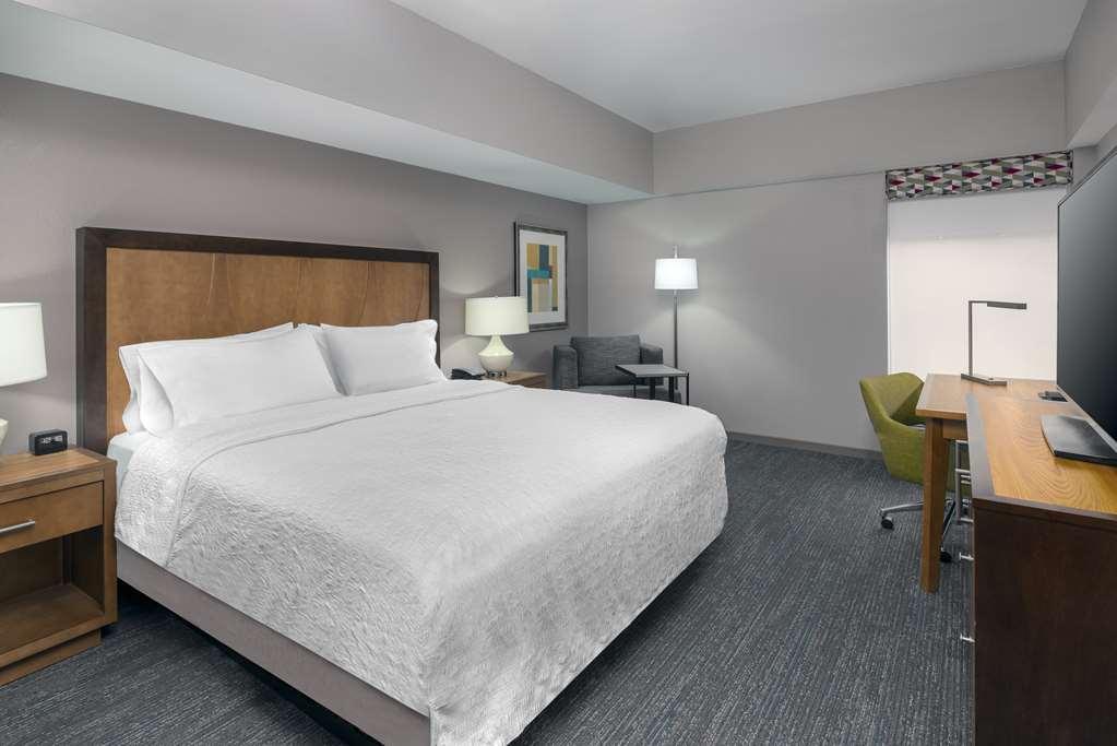 Hampton Inn And Suites Clayton/St. Louis-Galleria Area Quarto foto